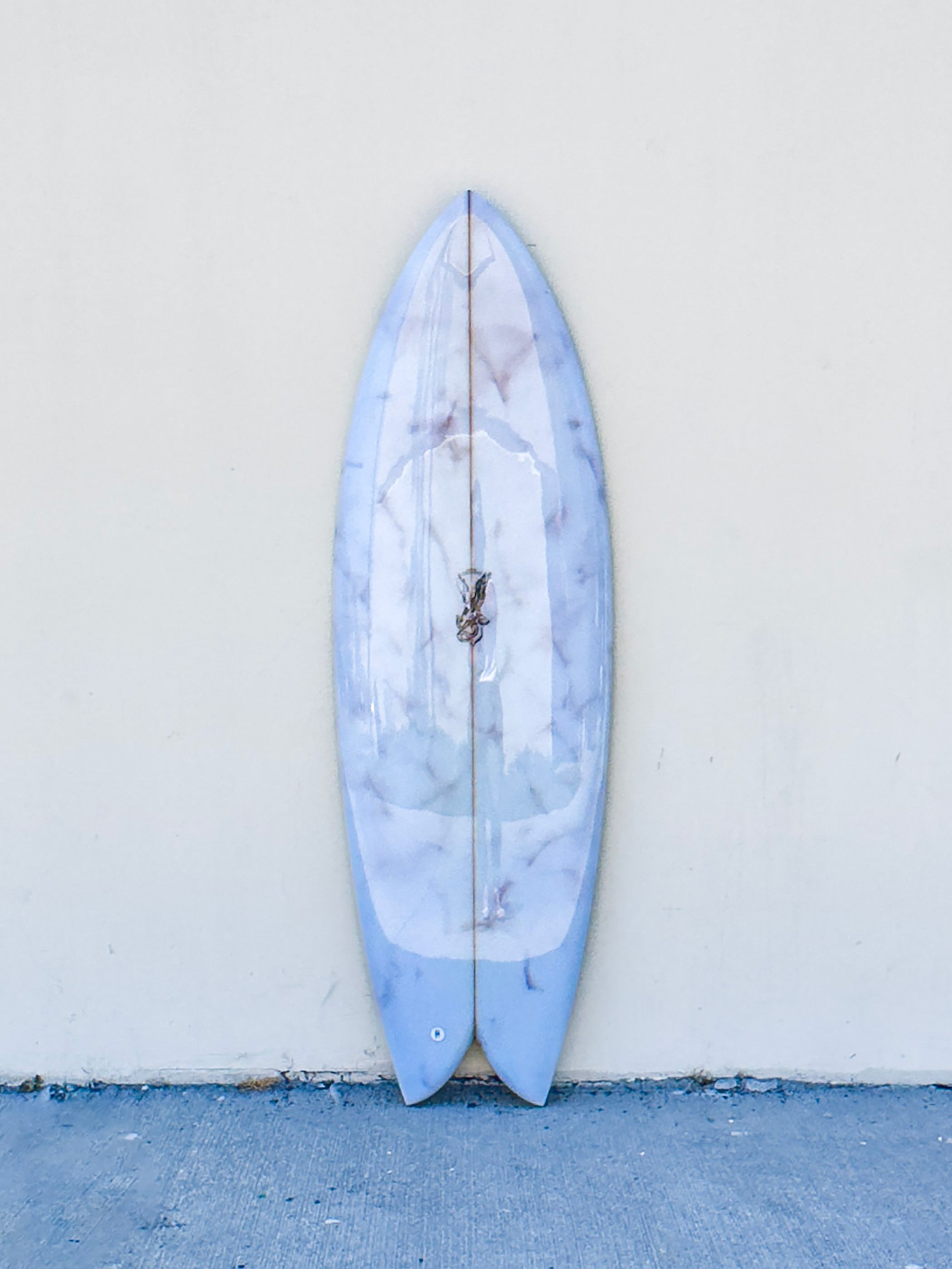 Surfboard with keel hotsell