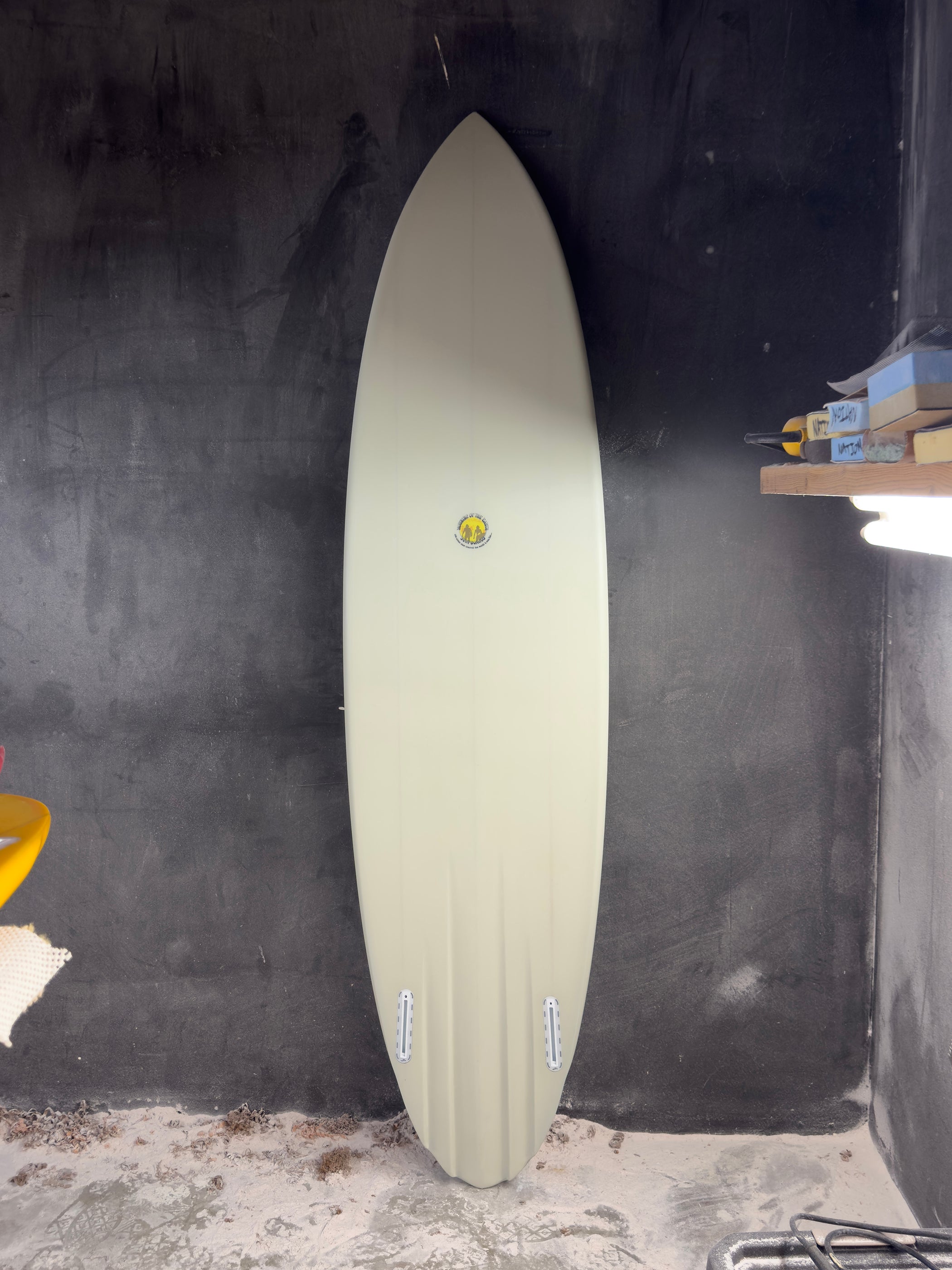 Simon Jones Designs | 6'10” Fiji Triple Stringer Opaque Surfboard