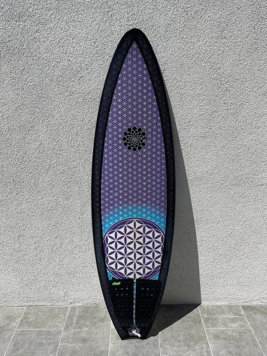 サーフィン・ボディボード GMC RTT Rasta Torus Twin 5'7 サーフィン・ボディボード GMC RTT Rasta Torus Twin 5'7