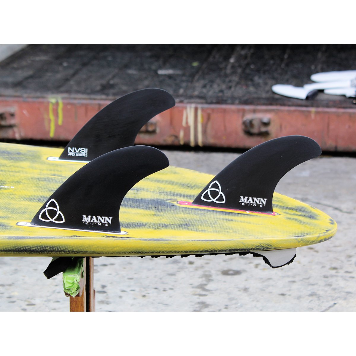 Mannkine Thruster (M, L) - Apex - Surf Bored
