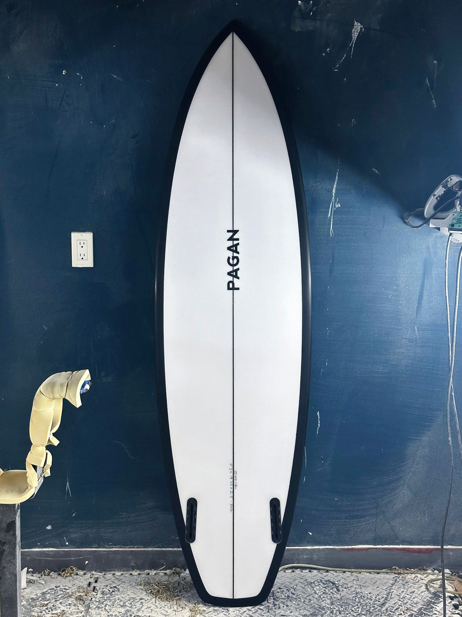 6'3" Twin Fin Surfboard