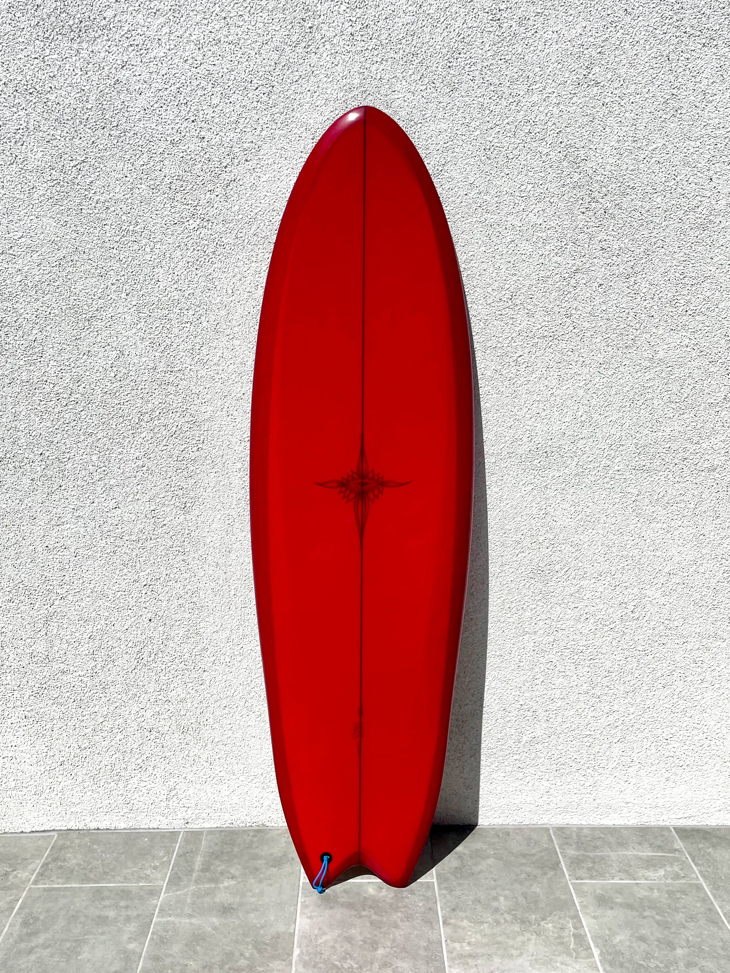RYAN BURCH(ライアン バーチ)4.97インチ Ryan Burch | 5'7” Cuttle Fish Red Surfboard (USED)