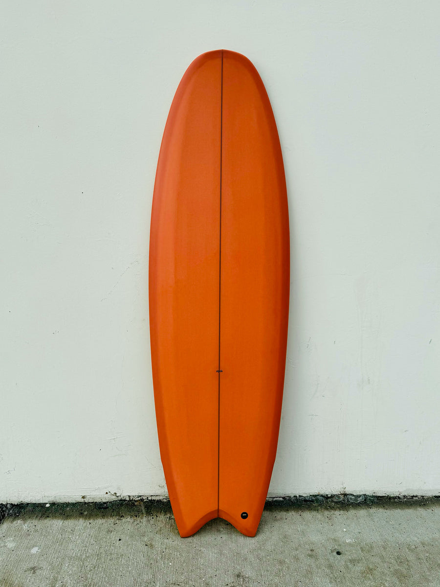 STPNK | 5’8” Dekta Desert Red Fish Surfboard
