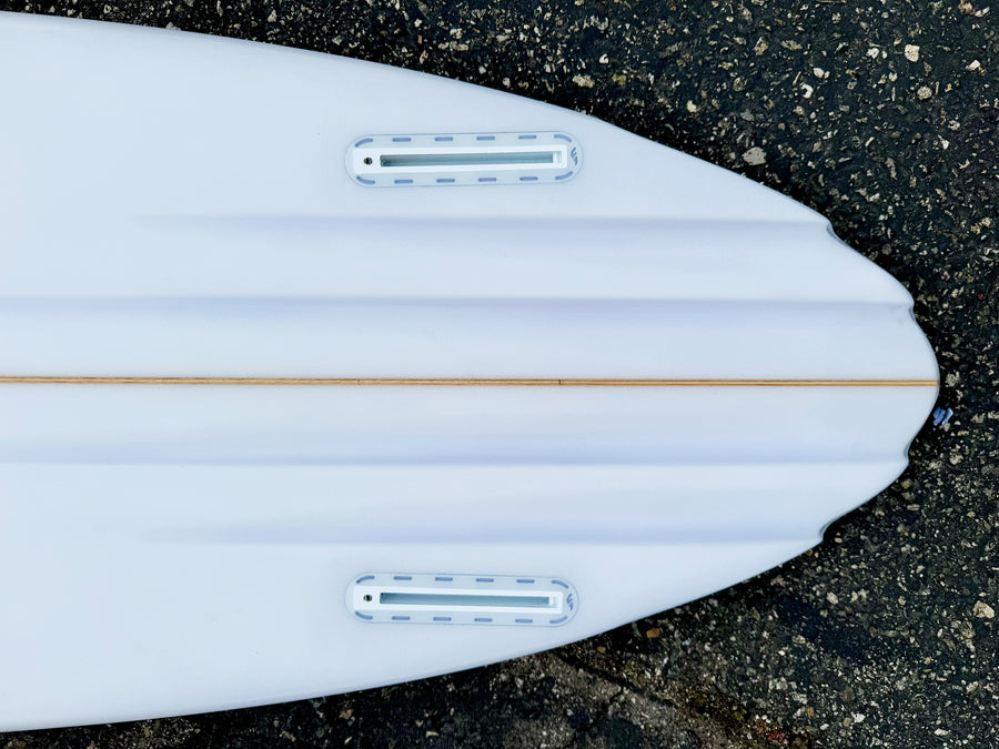 Simon Jones Designs | 6’2” Fiji Clear Surfboard (USED)