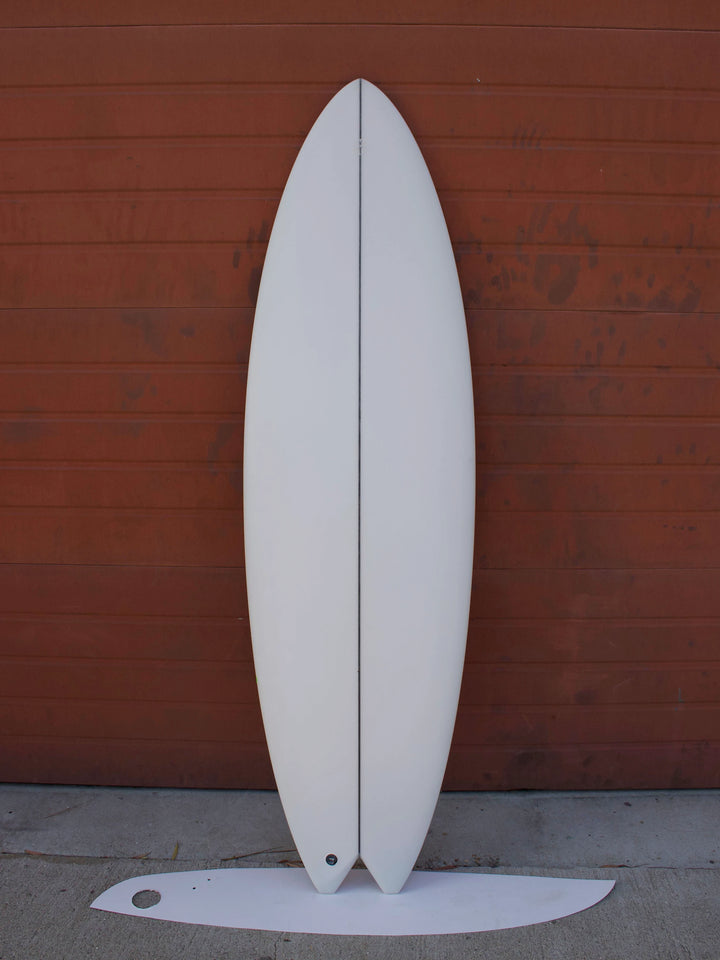 Simon Shapes | Simon Shapes | 5'10'' Swallow Twin | Clear Surfboard - Surf Bored