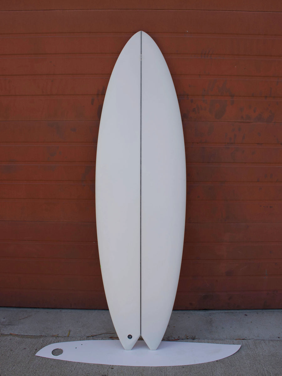Simon Shapes | Simon Shapes | 5'10'' Swallow Twin | Clear Surfboard - Surf Bored