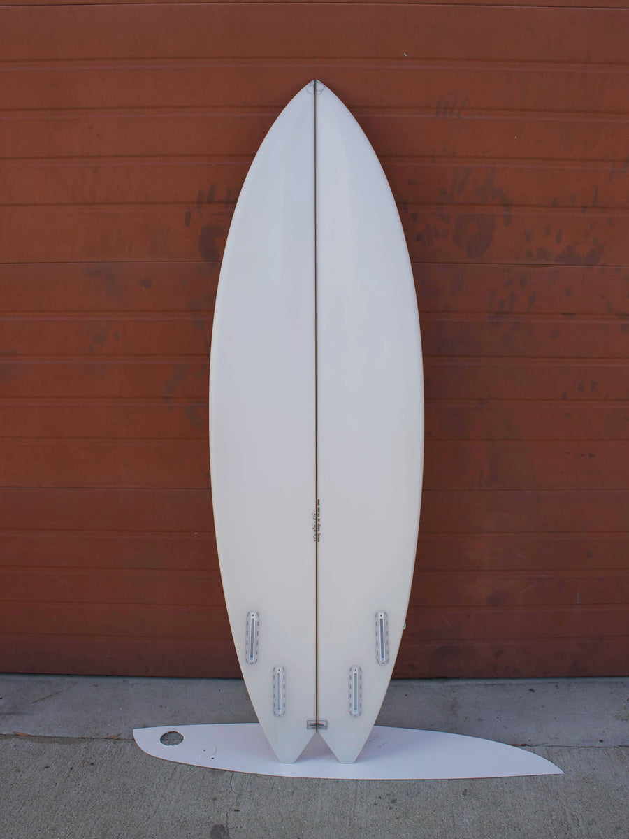 Simon Shapes | Simon Shapes | 5'8'' Performance Quad Fish | Clear Surfboard - Surf Bored