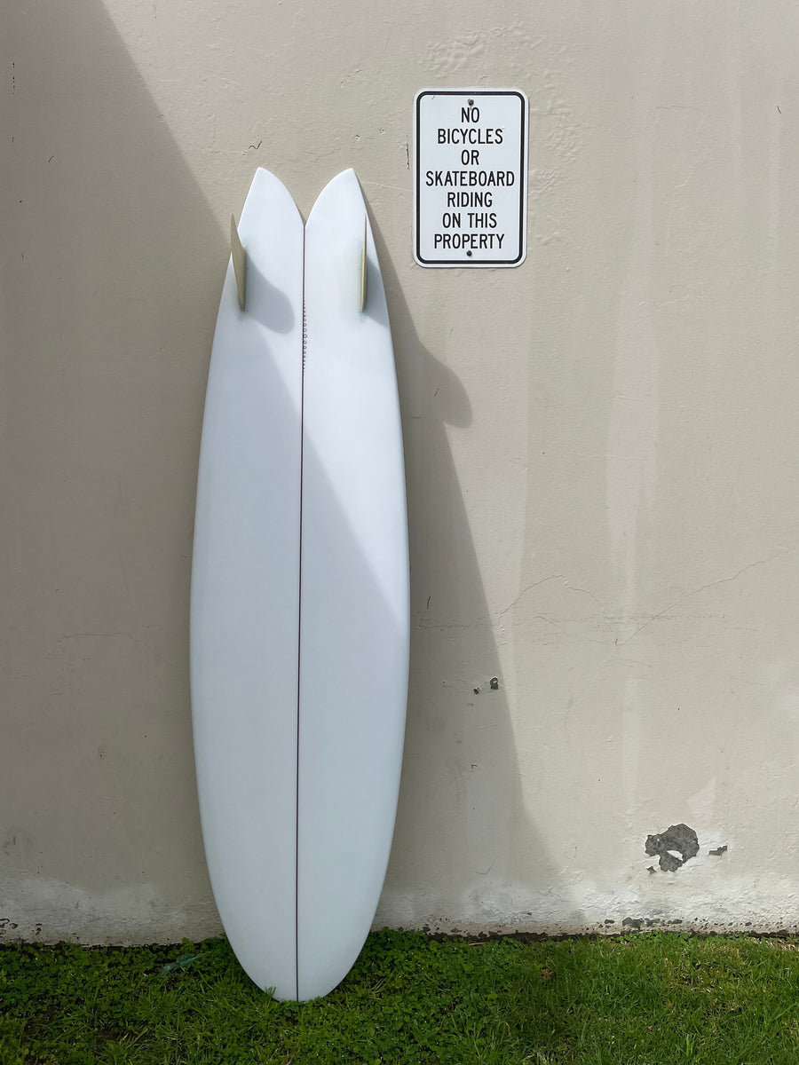 Koz McRae SurfingBoards | 7'2" Speed Frog - Evening Moon Deck Surfboard - Surf Bored