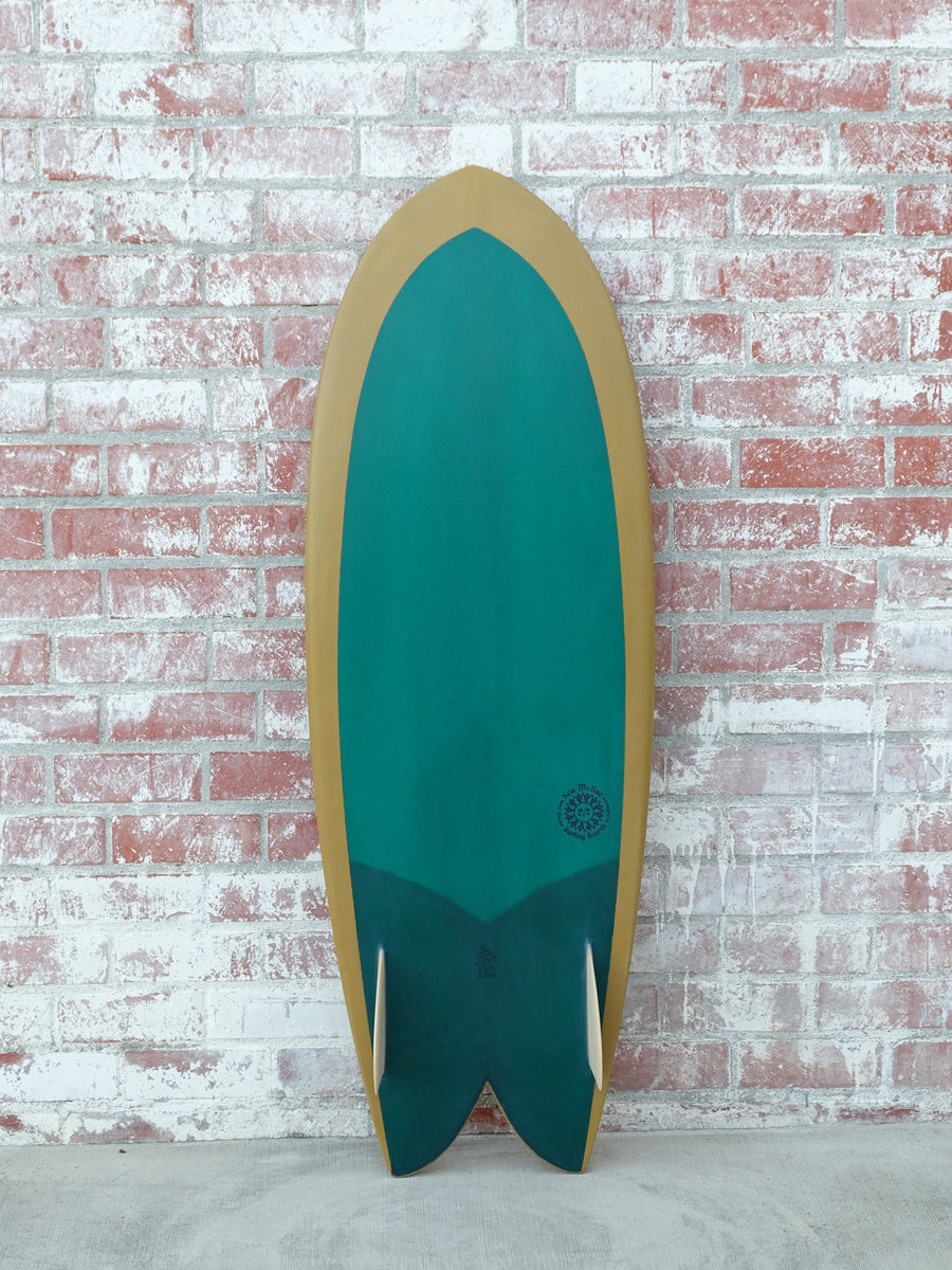 Koz McRae Surfboards Koz McRae | Glass Onion 5'4" Mustard Green Resin Leash Loop  - SurfBored
