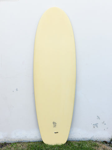 Koz McRae SurfingBoards | 6'0" Stubby 'Round Tail' Yellow Blue - Surf Bored